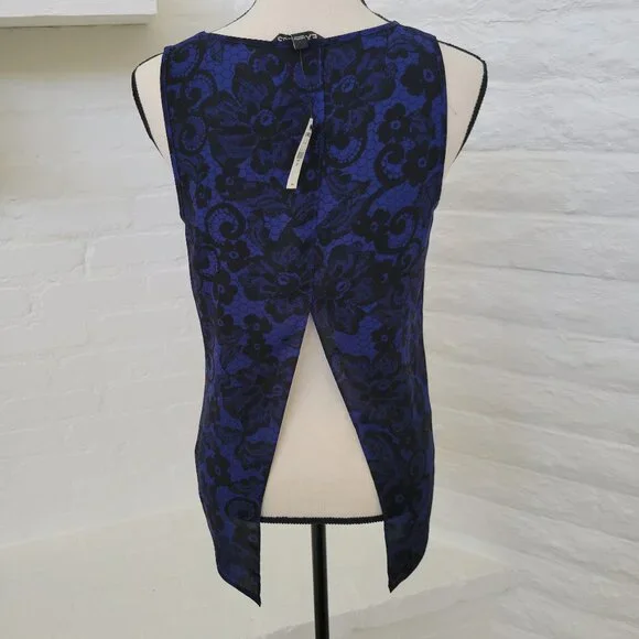 Express Tank Top Womens Small Blue Black Back Slit Navy Floral Sleeveless - Picture 5 of 7